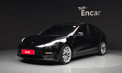Tesla Model 3 · 2022 год