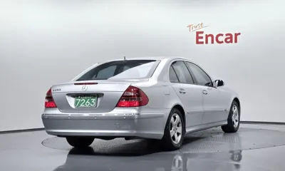 Mercedes-Benz E-Class 2006, 140064 км, за 2100.56 USD