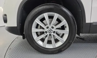 Volkswagen Tiguan 2013, 118141 км, за 4529.34 USD