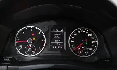 Volkswagen Tiguan 2013, 118141 км, за 4529.34 USD - фото 8