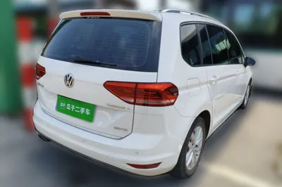Volkswagen Touran 2018, 119600 км, за 11020 USD - фото 6