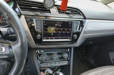 Volkswagen Touran 2018, 119600 км, за 11020 USD - фото 12