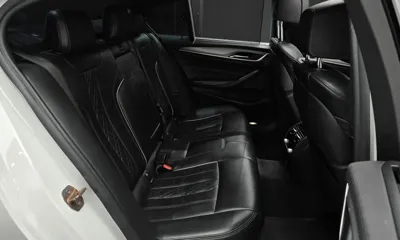 BMW 5-Series 2018, 102985 км, за 17120.58 USD - фото 11