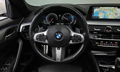 BMW 5-Series 2018, 102985 км, за 17120.58 USD - фото 13