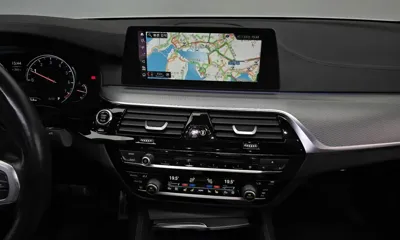 BMW 5-Series 2018, 102985 км, за 17120.58 USD - фото 15