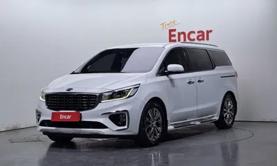 Kia Canival · 2019 год
