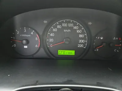 Hyundai Starex 2012, 61176 км, за 5730.28 USD - фото 7