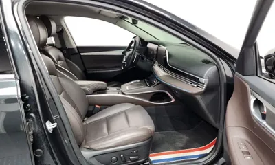Hyundai Grandeur 2020, 169269 км, за 10831.04 USD - фото 10