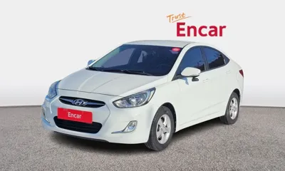 Hyundai Accent · 2012 год