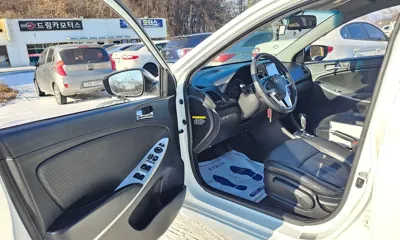 Hyundai Accent 2012, 83336 км, за 3501.82 USD - фото 10