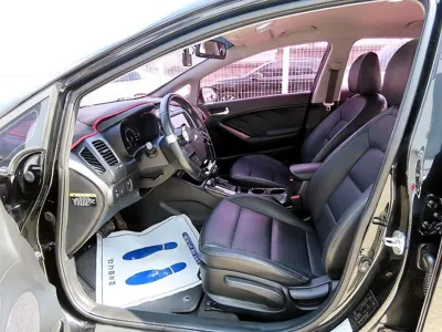 Kia K3 2016, 59698 км, за 4550.48 USD