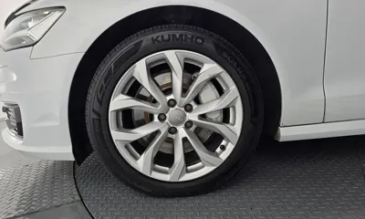Audi A6 2016, 73647 км, за 9518.18 USD