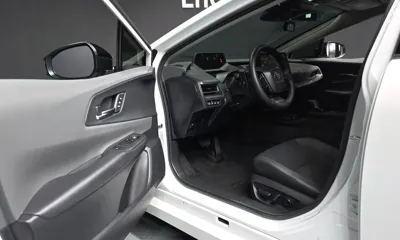 Toyota Prius 2024, 33077 км, за 22325.78 USD - фото 10