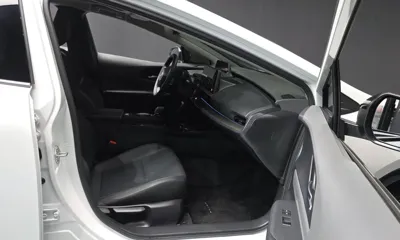 Toyota Prius 2024, 33077 км, за 22325.78 USD - фото 11