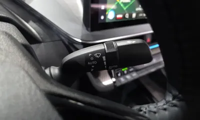 Toyota Prius 2024, 33077 км, за 22325.78 USD - фото 28