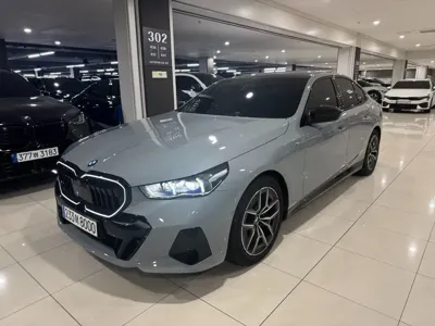 BMW 5-Series · 2024 год