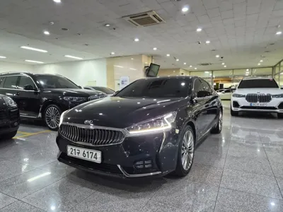 Kia K7 · 2018 год