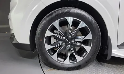 Kia Canival 2023, 49877 км, за 23581.18 USD