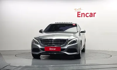 Mercedes-Benz C-Class 2016, 61412 км, за 10589.61 USD