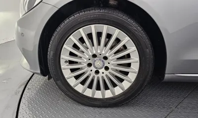 Mercedes-Benz C-Class 2016, 61412 км, за 10589.61 USD