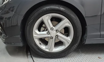 Hyundai Sonata 2018, 72399 км, за 8923.86 USD