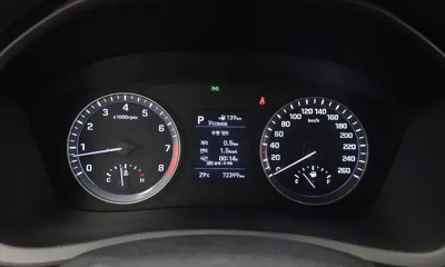 Hyundai Sonata 2018, 72399 км, за 8923.86 USD - фото 8