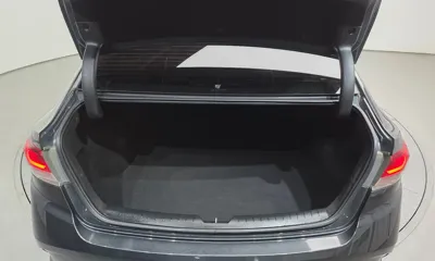Hyundai Sonata 2018, 72399 км, за 8923.86 USD - фото 30