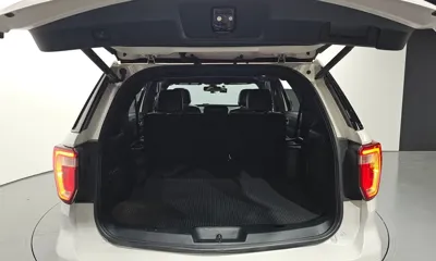 Ford Explorer 2017, 87071 км, за 9780.75 USD - фото 20