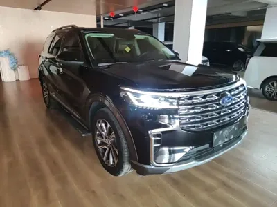 Ford Explorer 2022, 39400 км, за 29334.94 USD