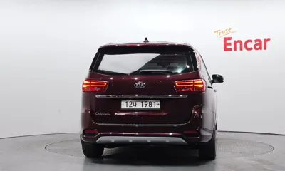 Kia Canival 2019, 95304 км, за 11826.89 USD