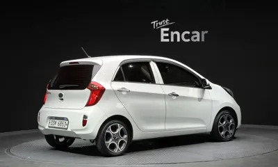 Kia Morning 2015, 139860 км, за 3577.94 USD