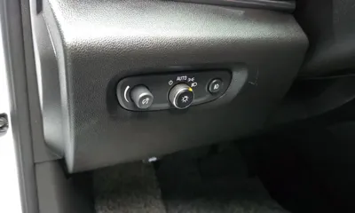 ChevroletGMDaewoo Traverse 2020, 57836 км, за 14806.99 USD - фото 13