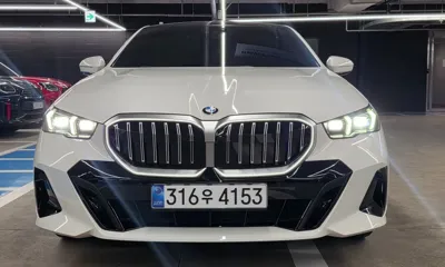BMW 5-Series 2026, 4508 км, за 41693.83 USD