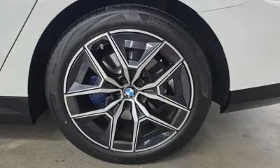 BMW 5-Series 2026, 4508 км, за 41693.83 USD