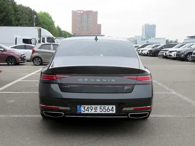 Genesis G90 2022, 89582 км, за 36431.67 USD