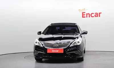 Hyundai Grandeur 2016, 163950 км, за 4951.09 USD