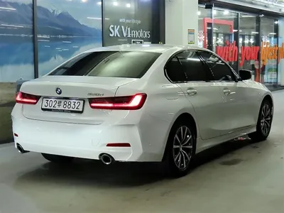BMW 3-Series 2023, 28222 км, за 24182.53 USD
