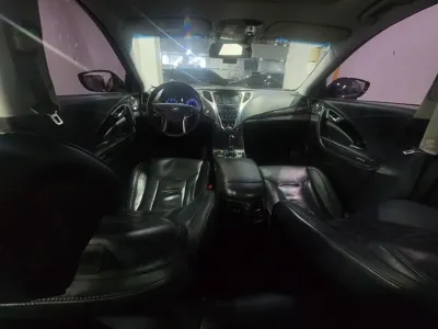 Hyundai Grandeur 2014, 260170 км, за 2756.99 USD - фото 9