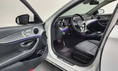 Mercedes-Benz E-Class 2017, 92617 км, за 12893.14 USD - фото 10