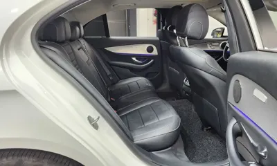 Mercedes-Benz E-Class 2017, 92617 км, за 12893.14 USD - фото 11