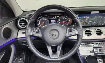 Mercedes-Benz E-Class 2017, 92617 км, за 12893.14 USD - фото 13