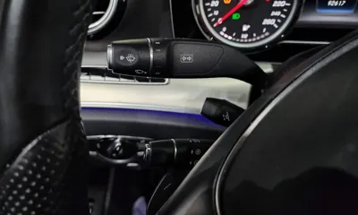 Mercedes-Benz E-Class 2017, 92617 км, за 12893.14 USD - фото 20