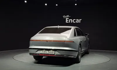 Hyundai Grandeur 2023, 37634 км, за 21012.25 USD