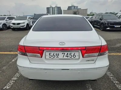 Hyundai Grandeur 2010, 164790 км, за 1885.2 USD - фото 4