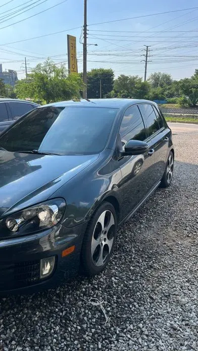 Volkswagen Golf 2010, 320000 км, за 6498.62 USD