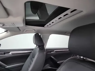 Volkswagen Passat 2018, 84822 км, за 7023.76 USD - фото 14