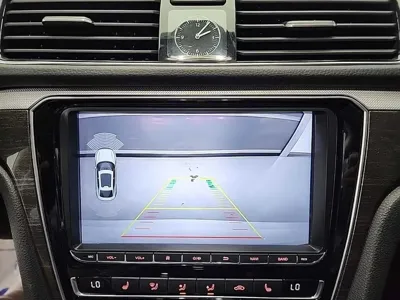 Volkswagen Passat 2018, 84822 км, за 7023.76 USD - фото 16