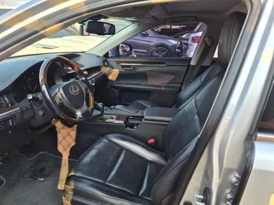 Lexus ES 2015, 126654 км, за 10699.75 USD - фото 8