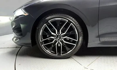 Kia K5 2021, 46221 км, за 13399.89 USD