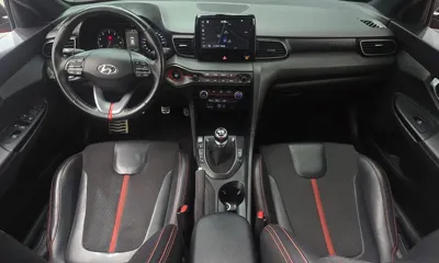 Hyundai Veloster 2018, 86597 км, за 8347.9 USD - фото 7
